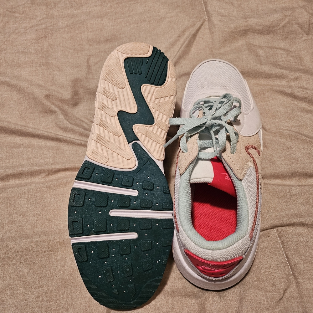 Nike Air Max White and Tan Sneakers - Picture 4 of 5